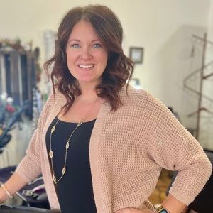 Meet your Posher, Kelly